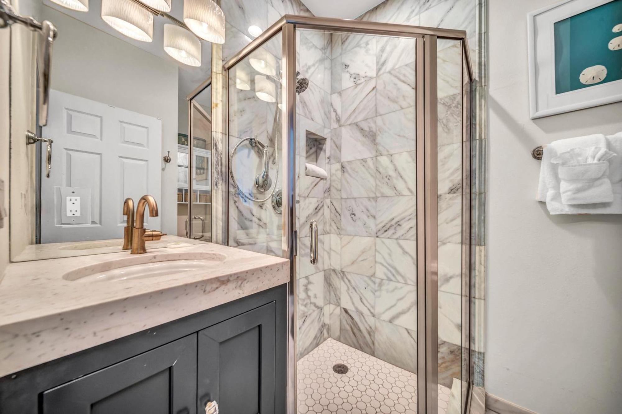 Beachside Haven - 650c Siesta Key