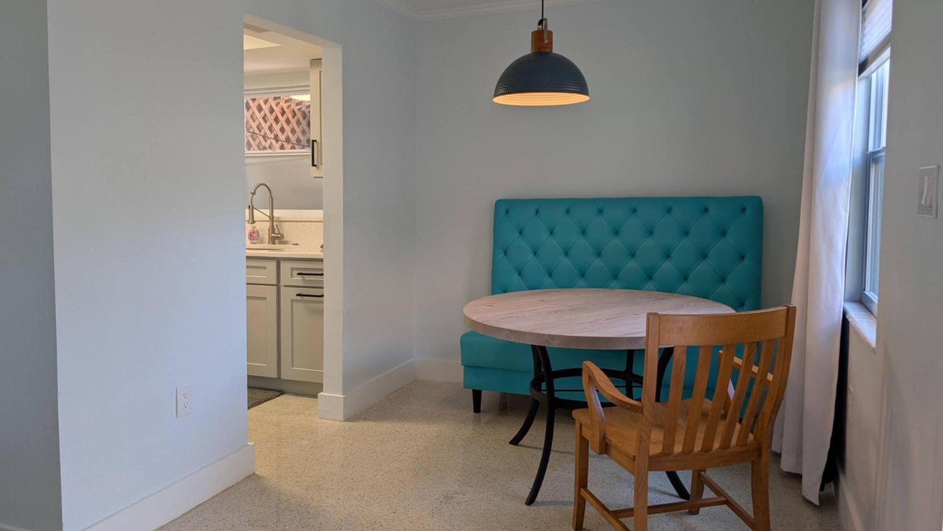 Beachpoint Apartment