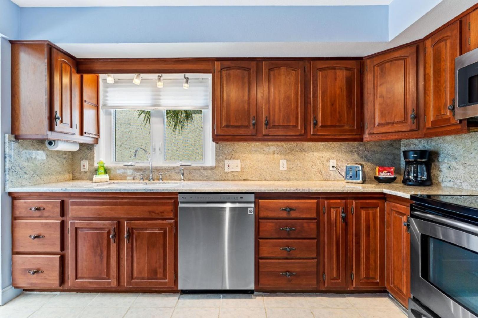 Apartment Coastal Surfside - 298 *