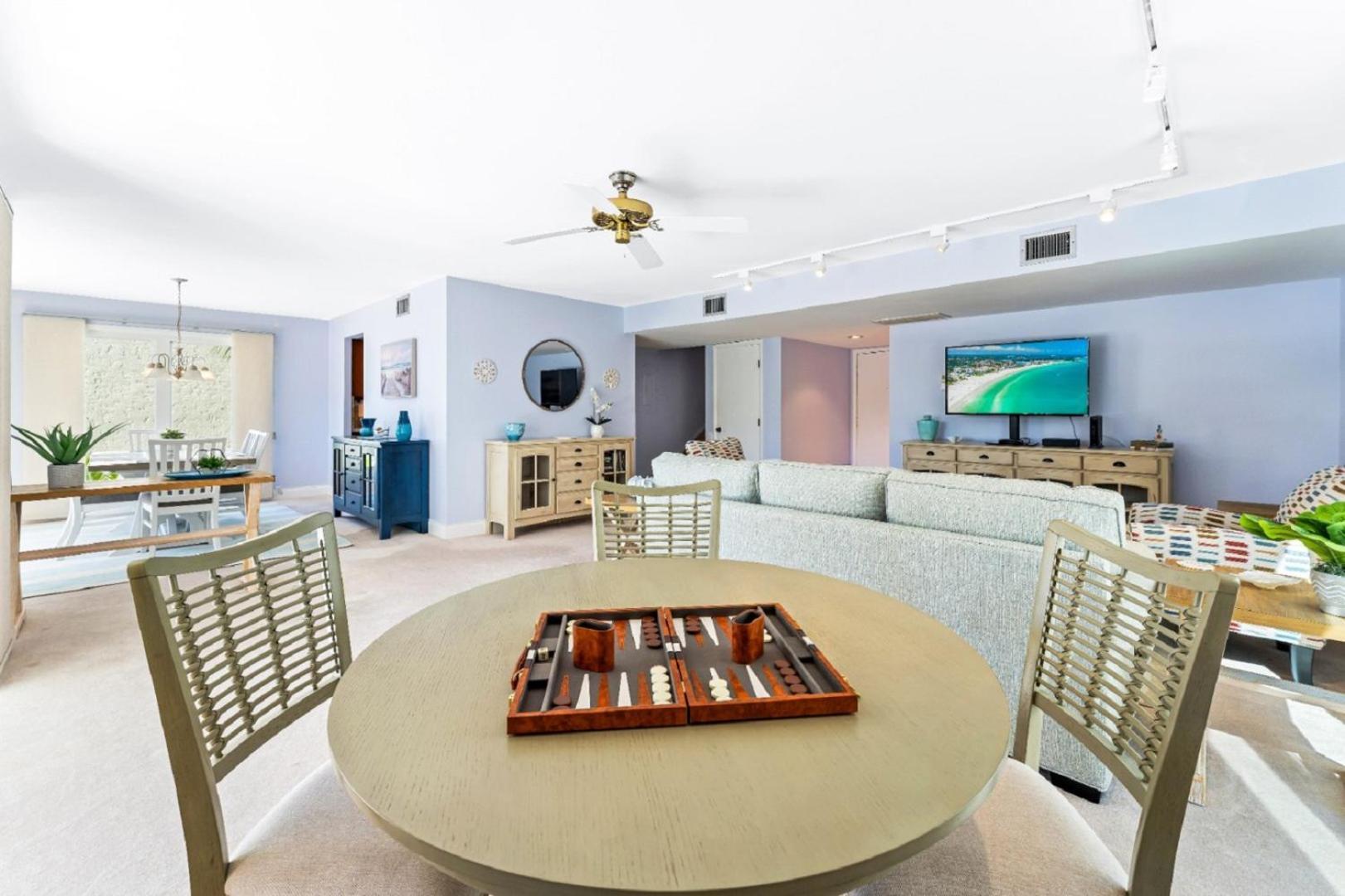 Coastal Surfside - 298