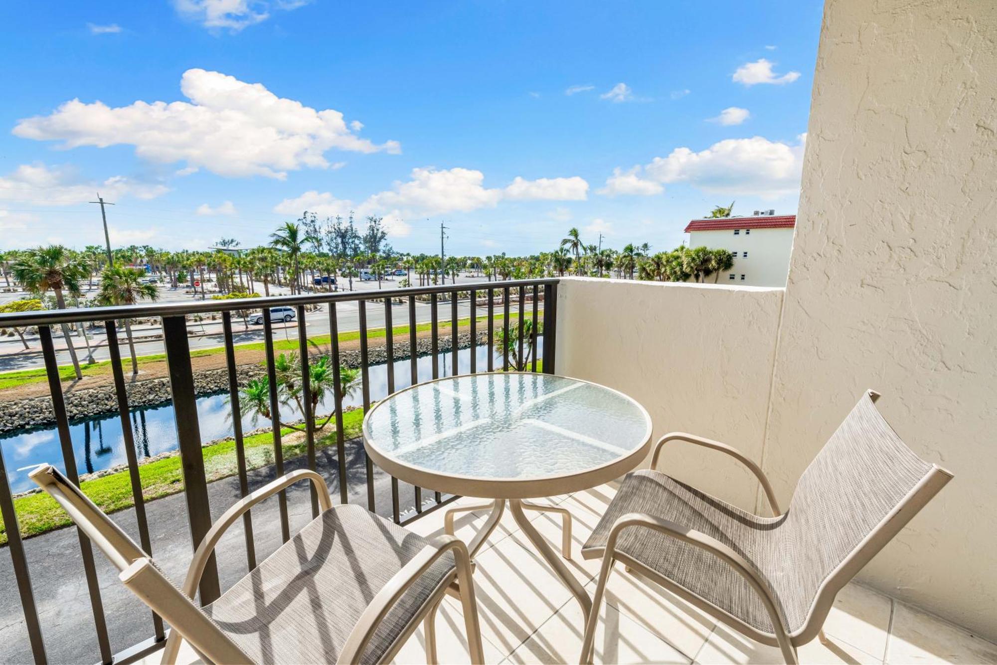 Our House At The - 204w Apartment Siesta Key