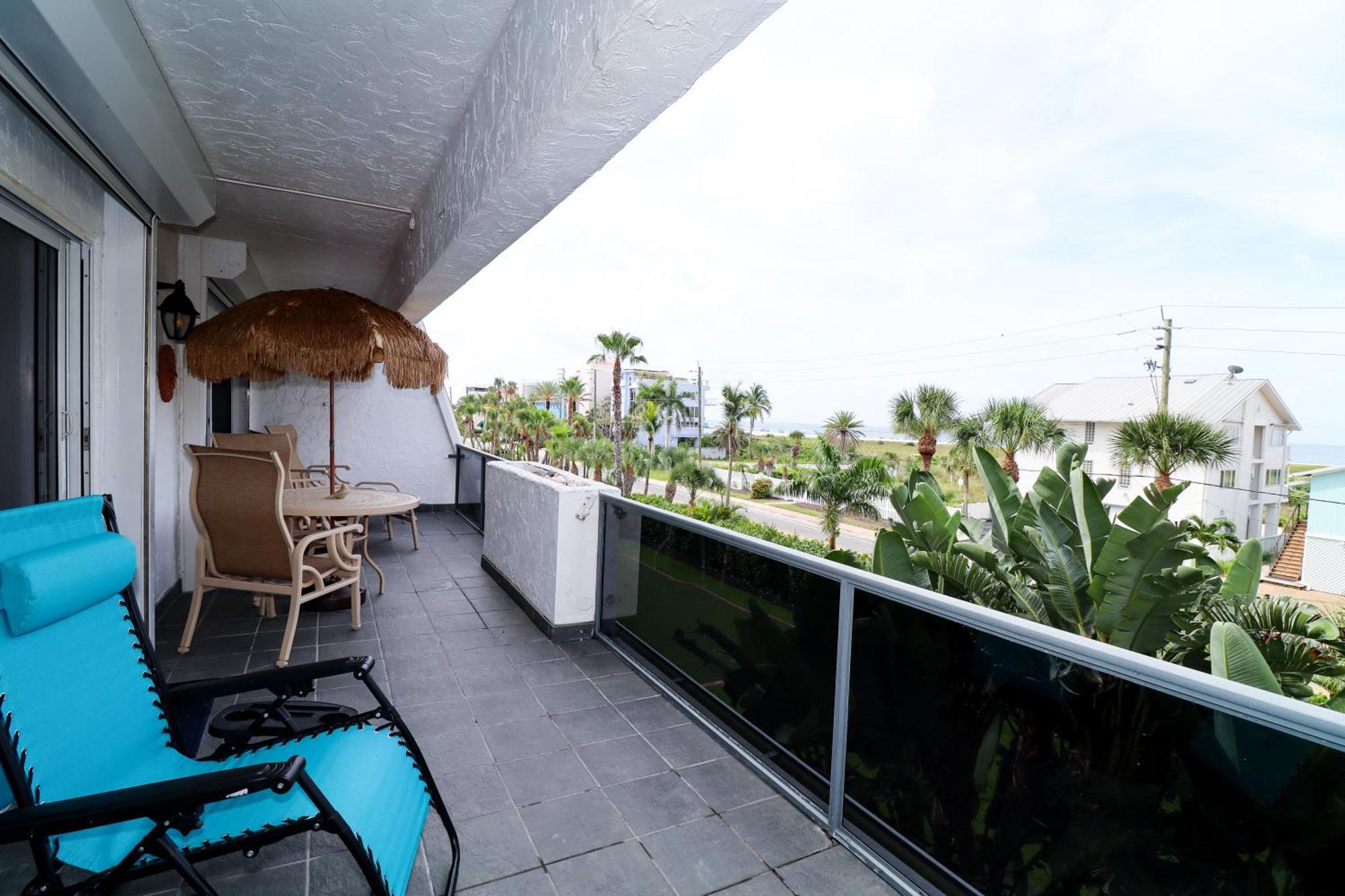 Tivoli By The Sea Apartment