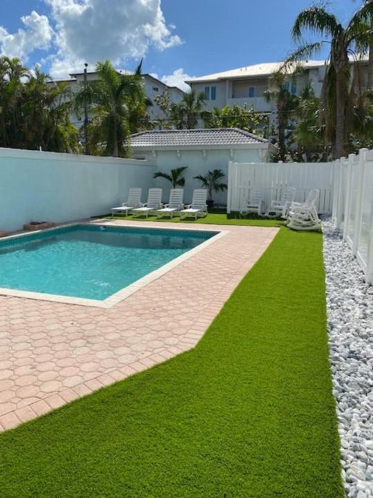 Cinco Siesta By Beachside Management *