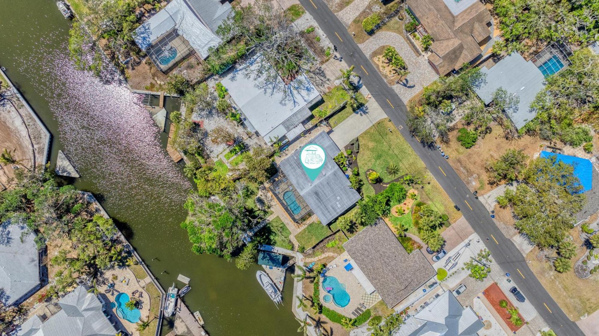 Waters Edge - 5049 Siesta Key