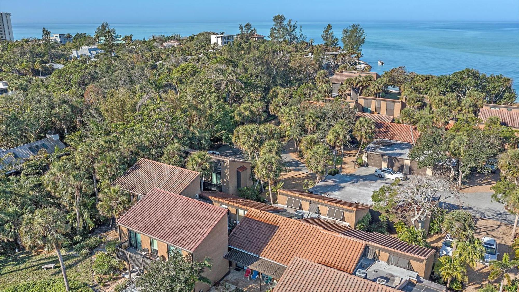 Sandy Cove Oasis *