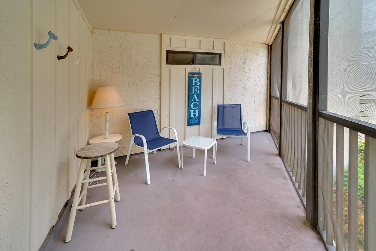 - 2 Bedroom - 3 Beds - 3 Bathroom Duplex With Heated Swimming Pool Siesta Key