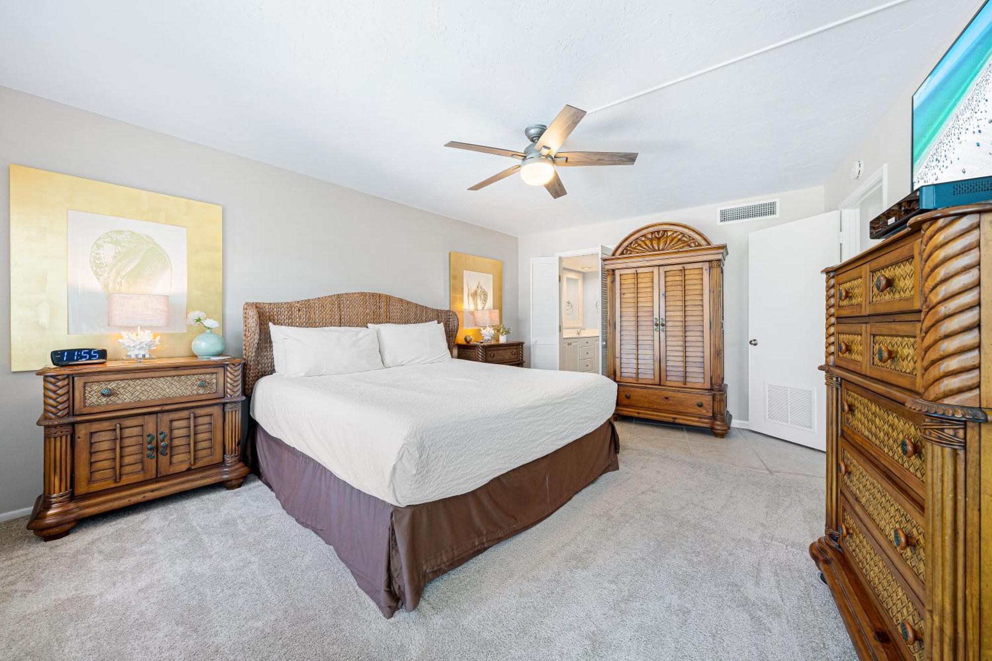Crystal Sands - 701 Apartment
