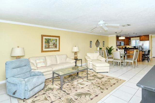 Crescent Royale 3c * Siesta Key