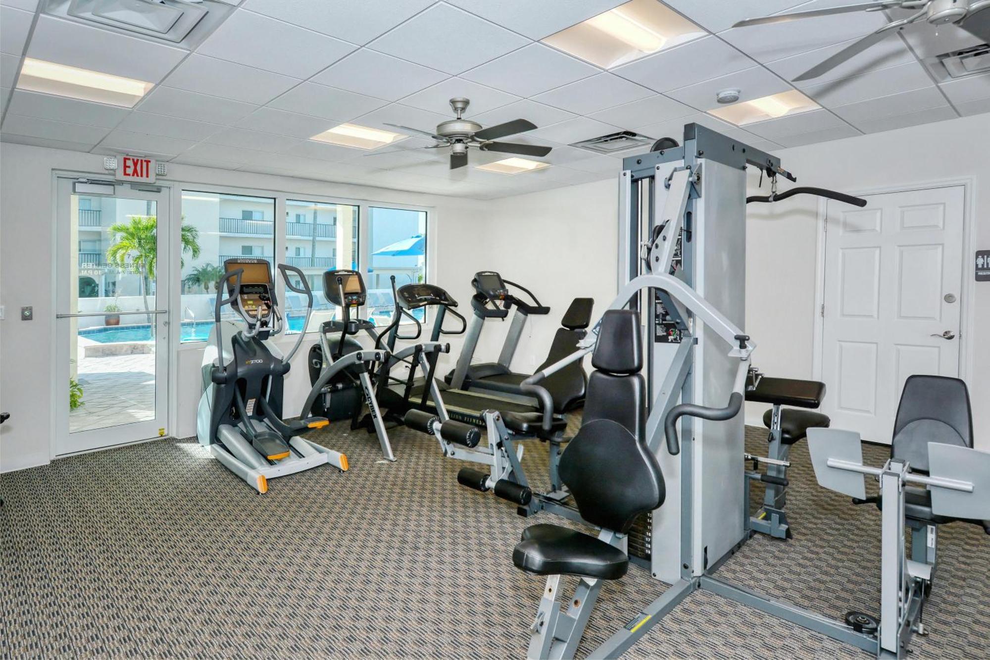 Crescent Royale 210 Siesta Key