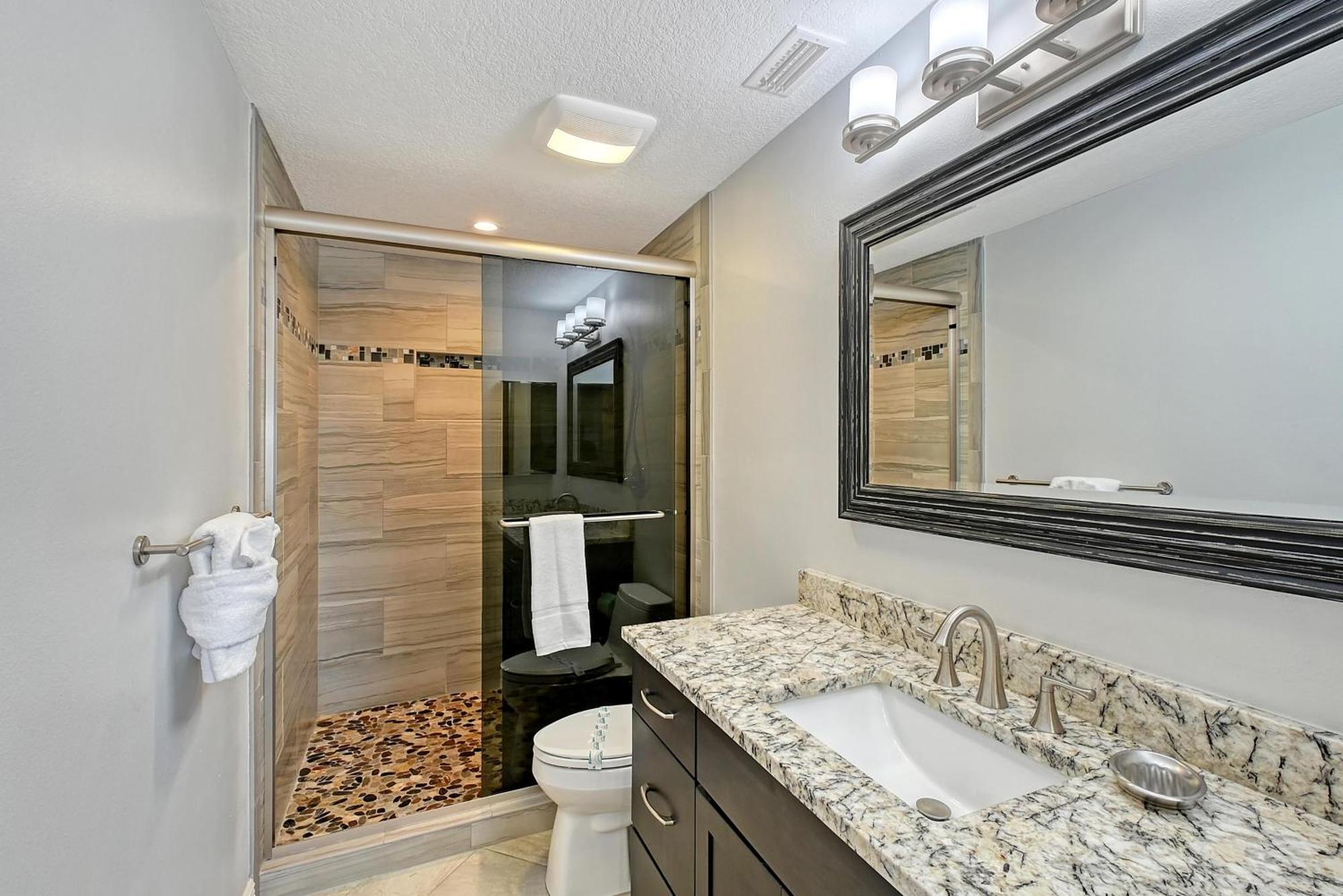 Crescent Royale 210 Siesta Key