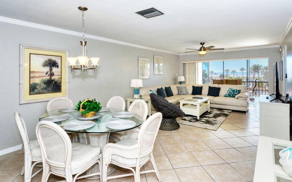 Holiday home Crescent Royale 201 *