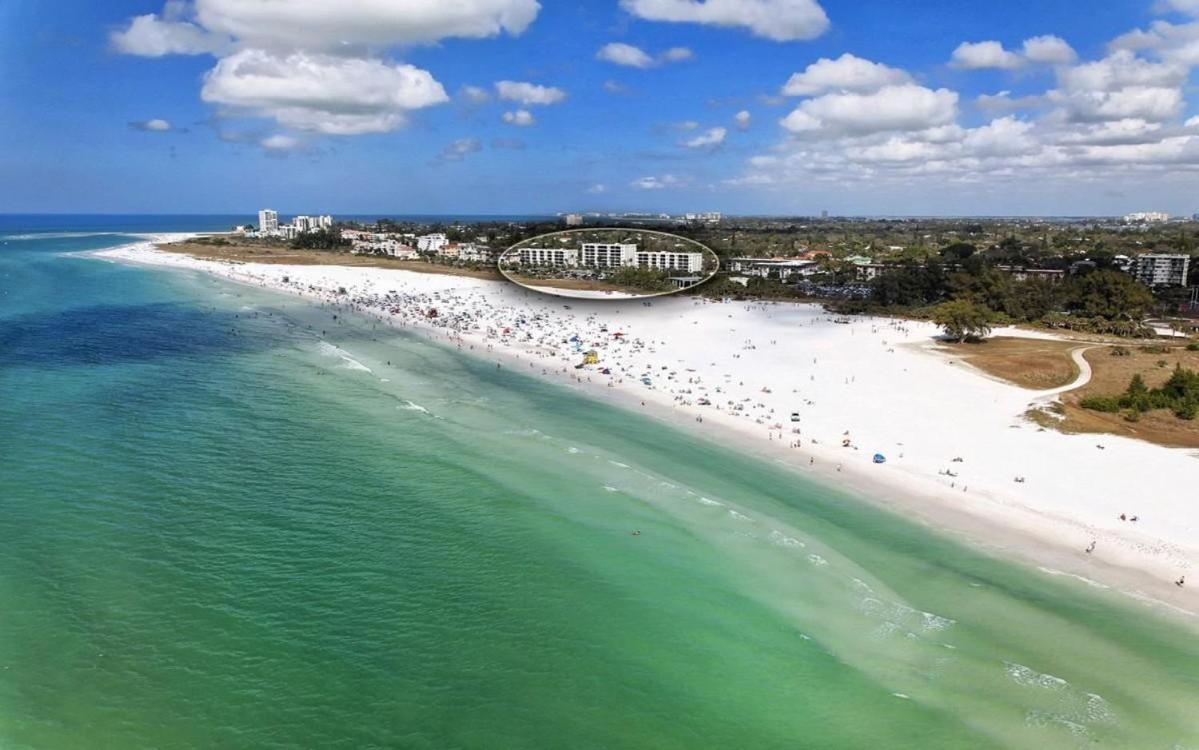 Crescent Royale 303 Siesta Key