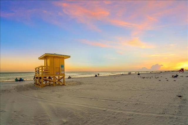 Crescent Royale 301 Holiday home Siesta Key