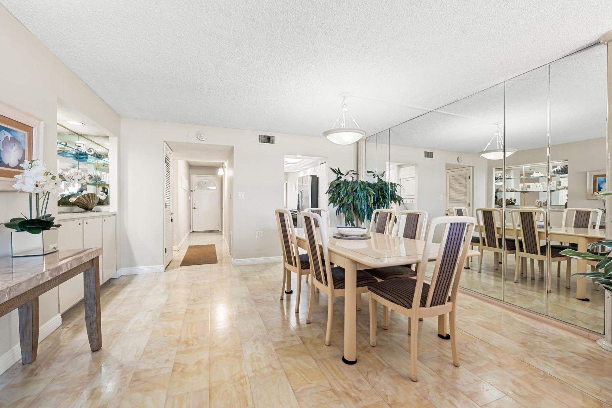Apartment Tivoli By The Sea Siesta Key