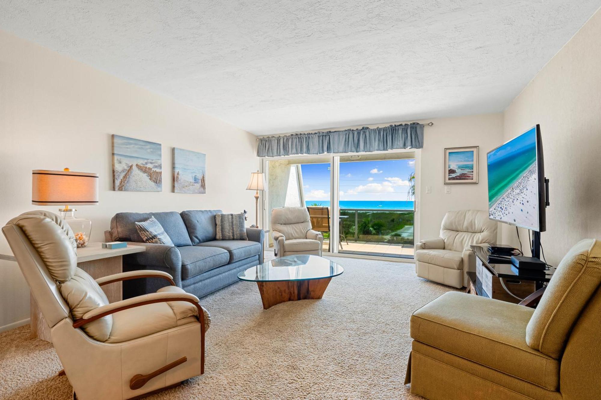 Tivoli By The Sea Apartment *