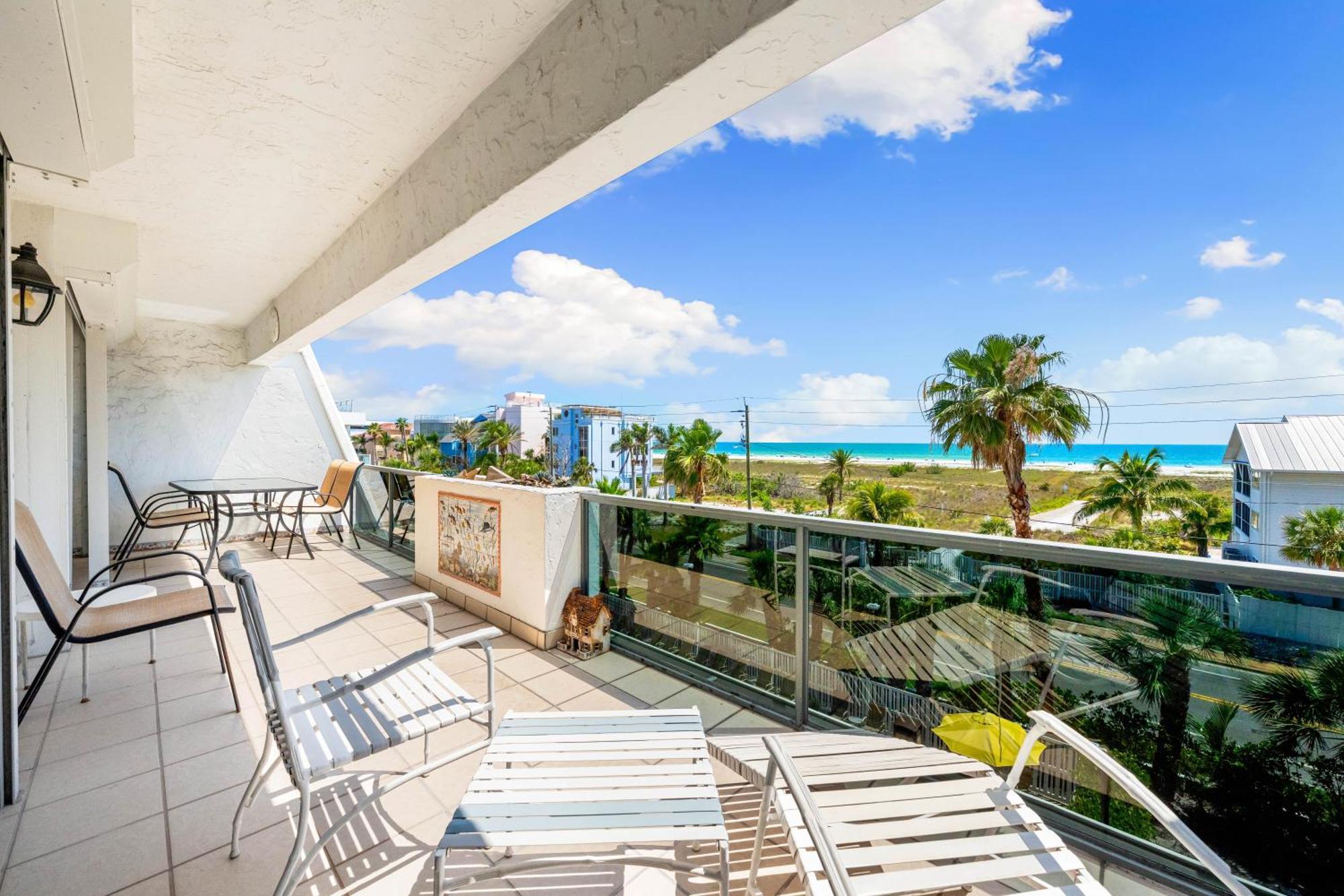 Apartment Tivoli By The Sea *