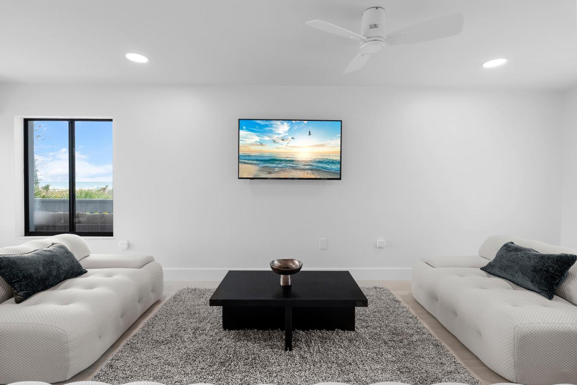 Apartment Just Beachy By Beachside Management