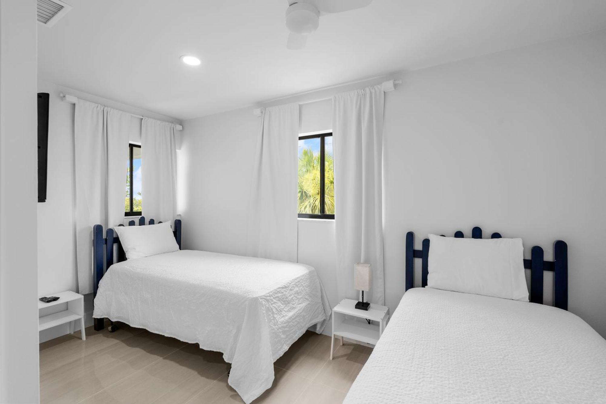 Apartment Just Beachy By Beachside Management