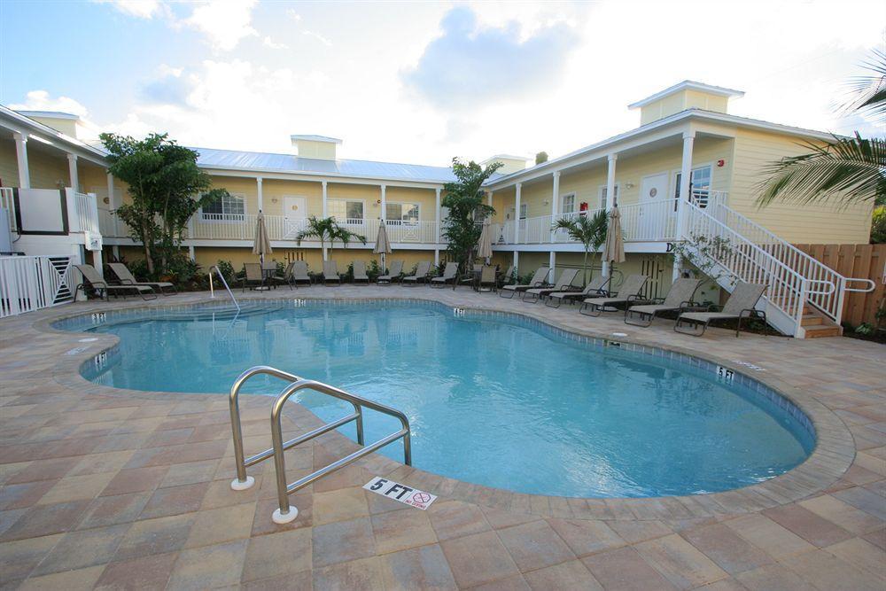 Club At By Rva 3*