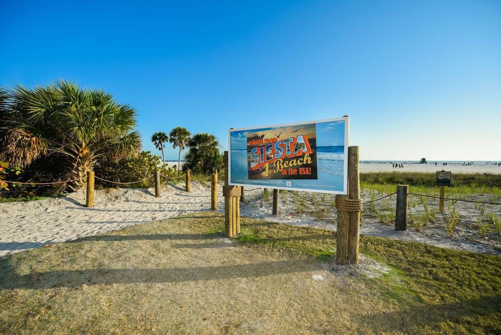 Villa A House On Siesta Beach By Beachside Management Siesta Key