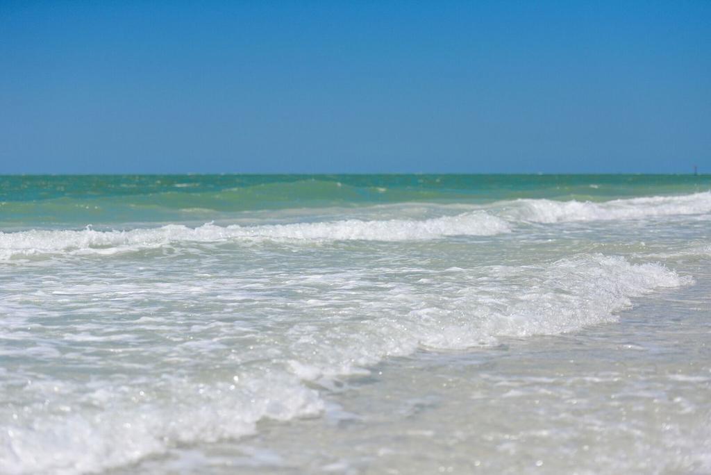 A House On Siesta Beach By Beachside Management Villa Siesta Key