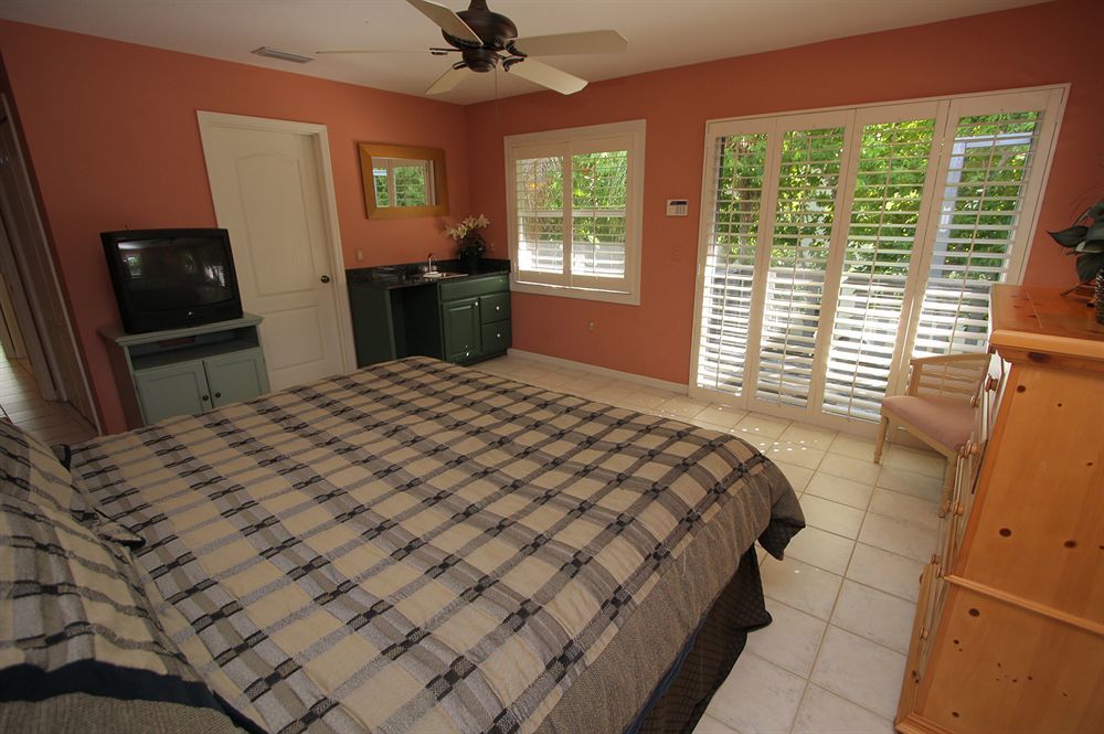 Apartment Pool Homes By Rva Siesta Key