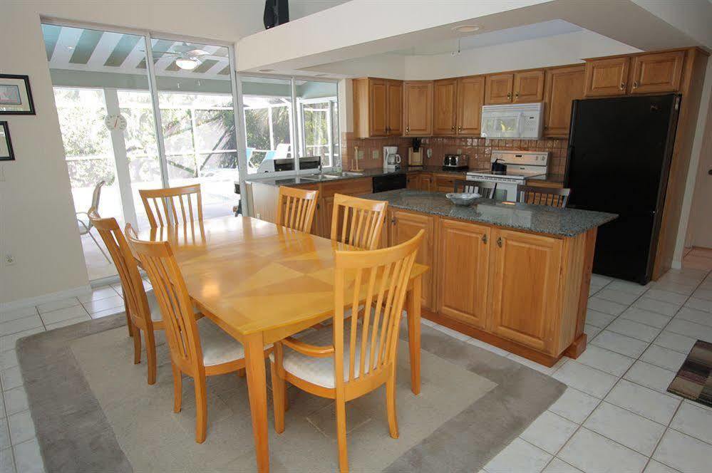 Apartment Pool Homes By Rva Siesta Key