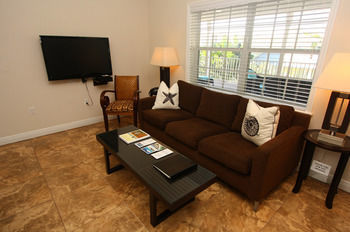 Club At By Rva Aparthotel Siesta Key