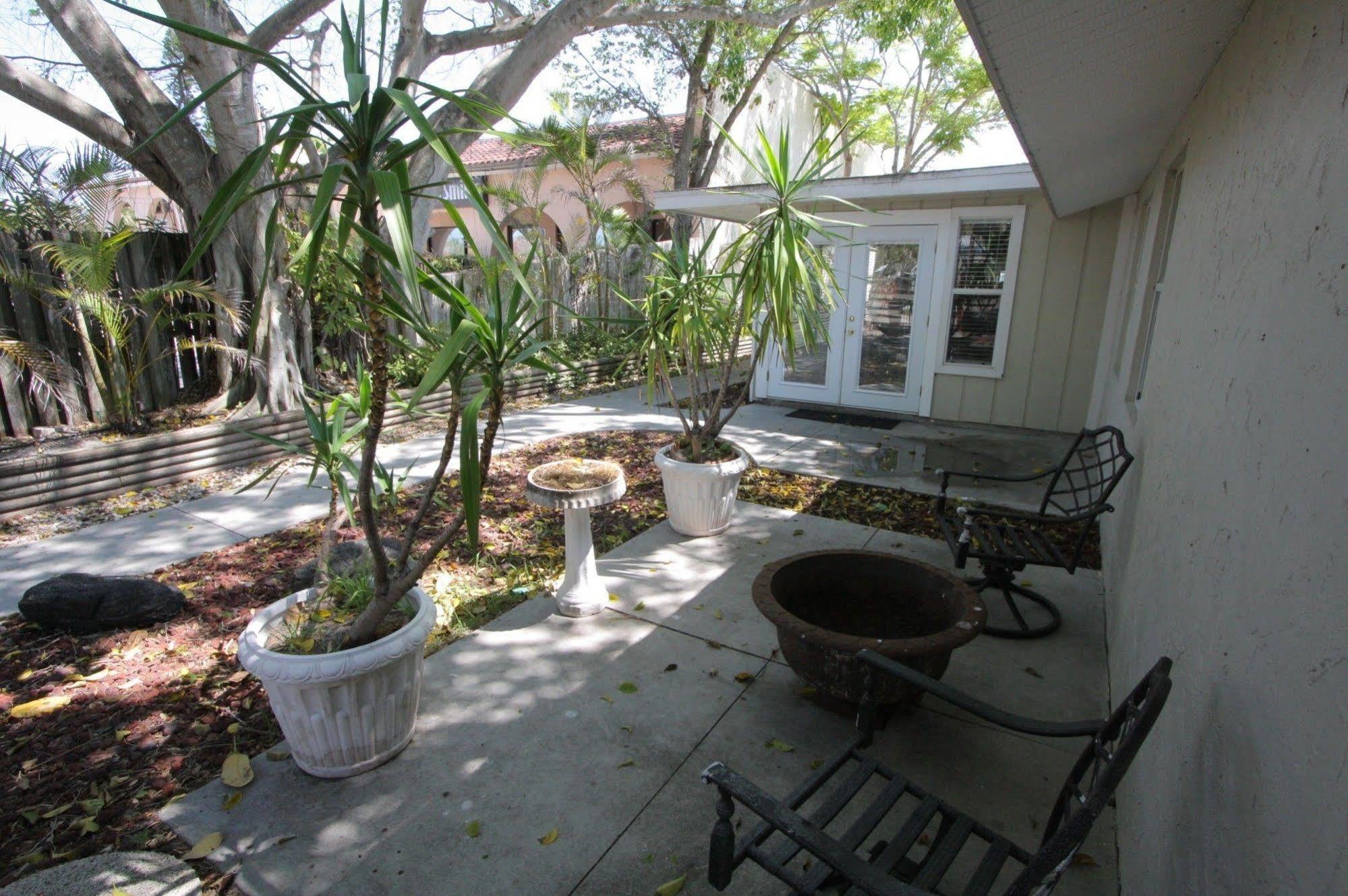Hotel Siesta Gardens By Rva 3*