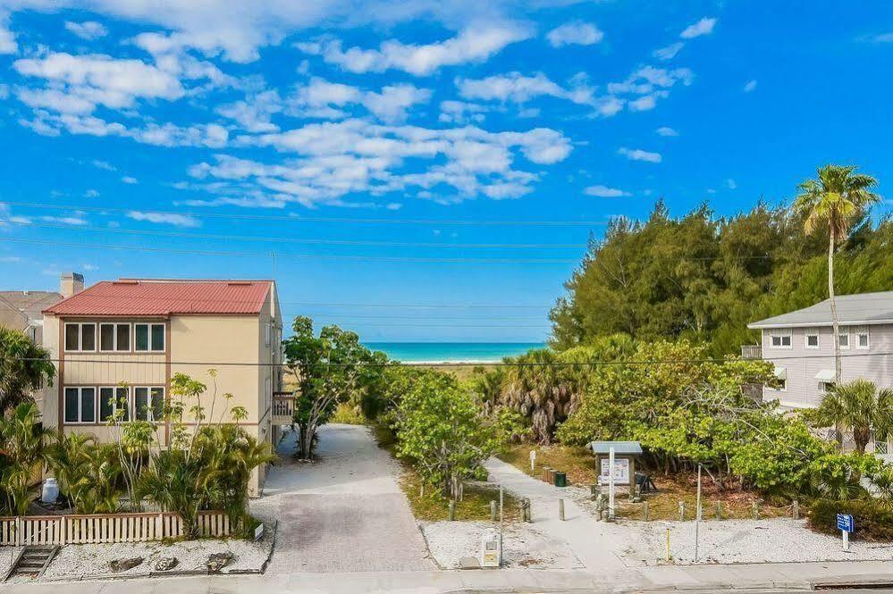 A House On Siesta Beach By Beachside Management Siesta Key