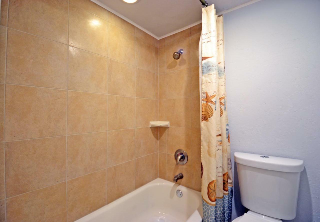 Bay Oaks - 6157 #e01