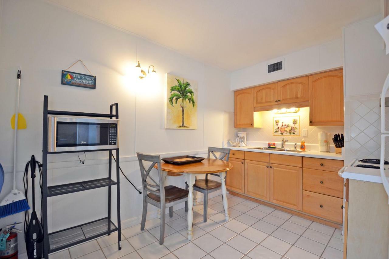 Holiday home Sea Club Ii 5955 #8e Siesta Key