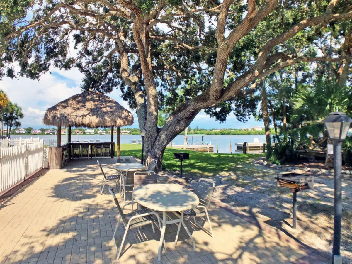 Sea Club Ii 5955 #8e Holiday home Siesta Key