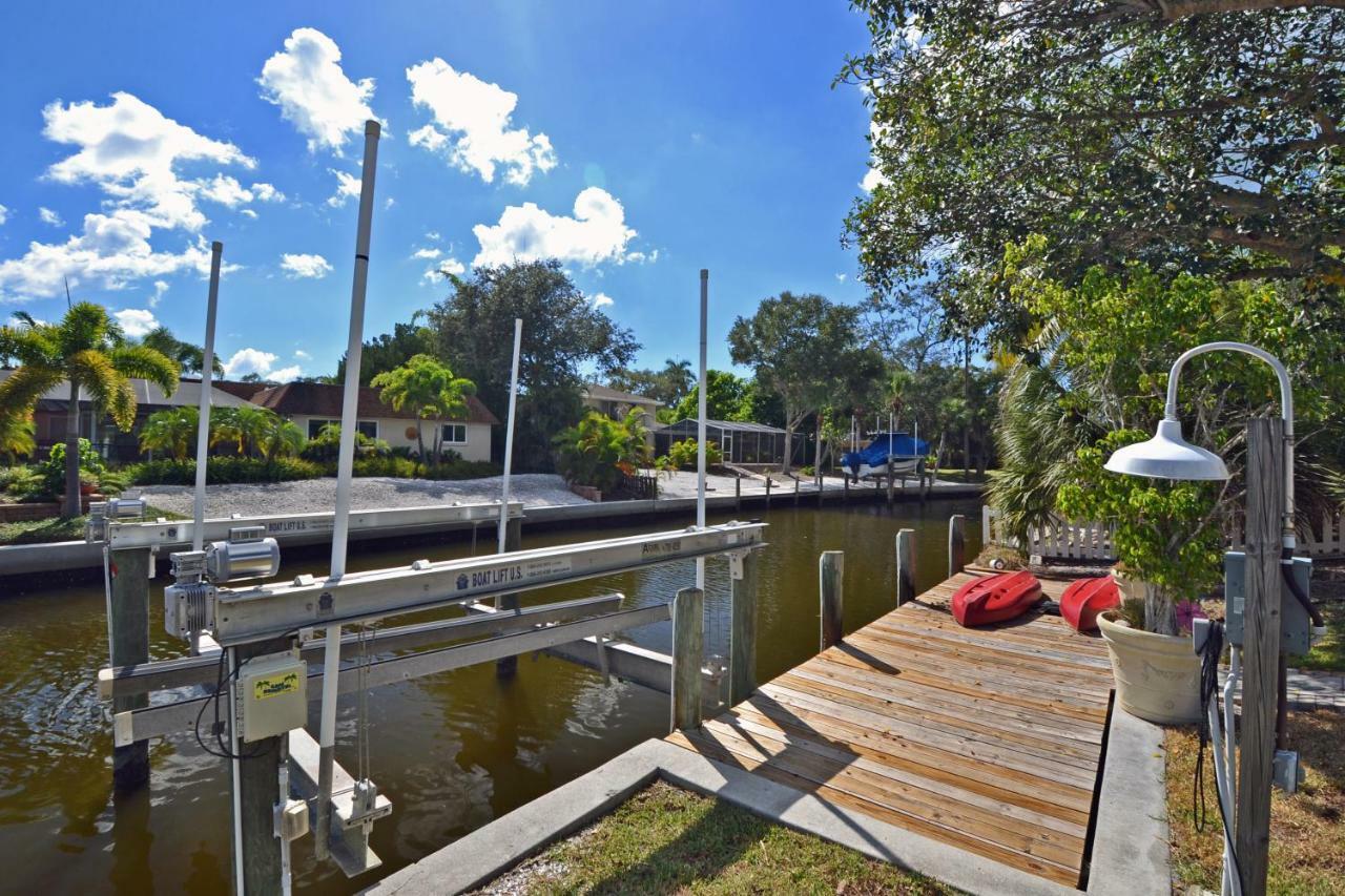- Edgemere 738