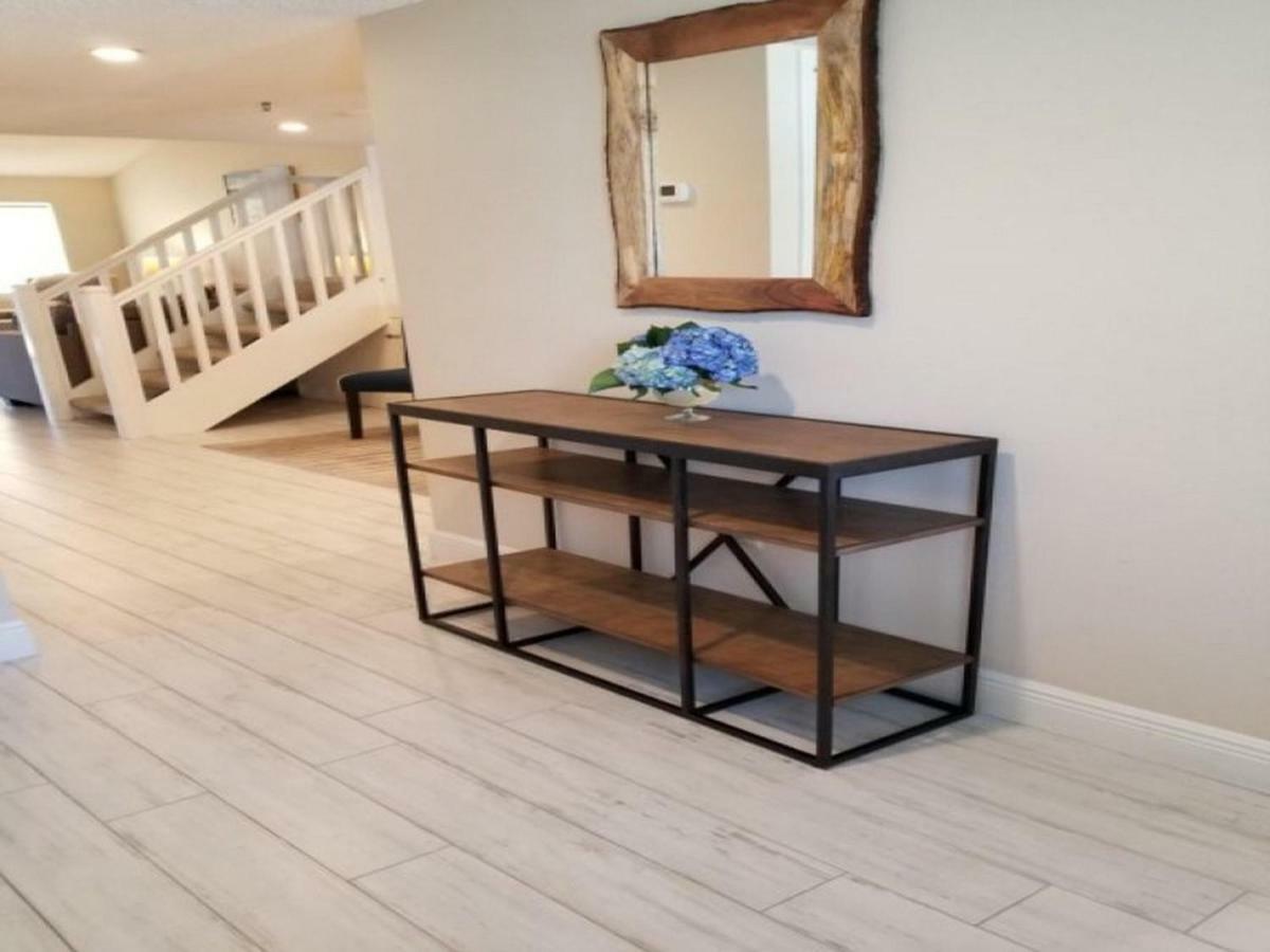 Bayside Pointe Apartment *