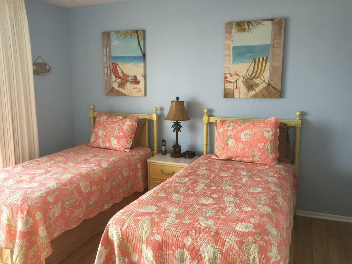 Apartment Beachfront Penthouse - Expansive Gulf View From Every Room! Wifi, Screened Lanai *