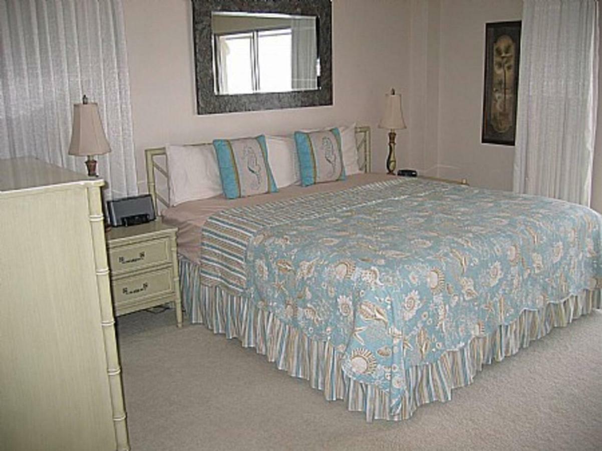 Apartment Beachfront Penthouse - Expansive Gulf View From Every Room! Wifi, Screened Lanai Siesta Key