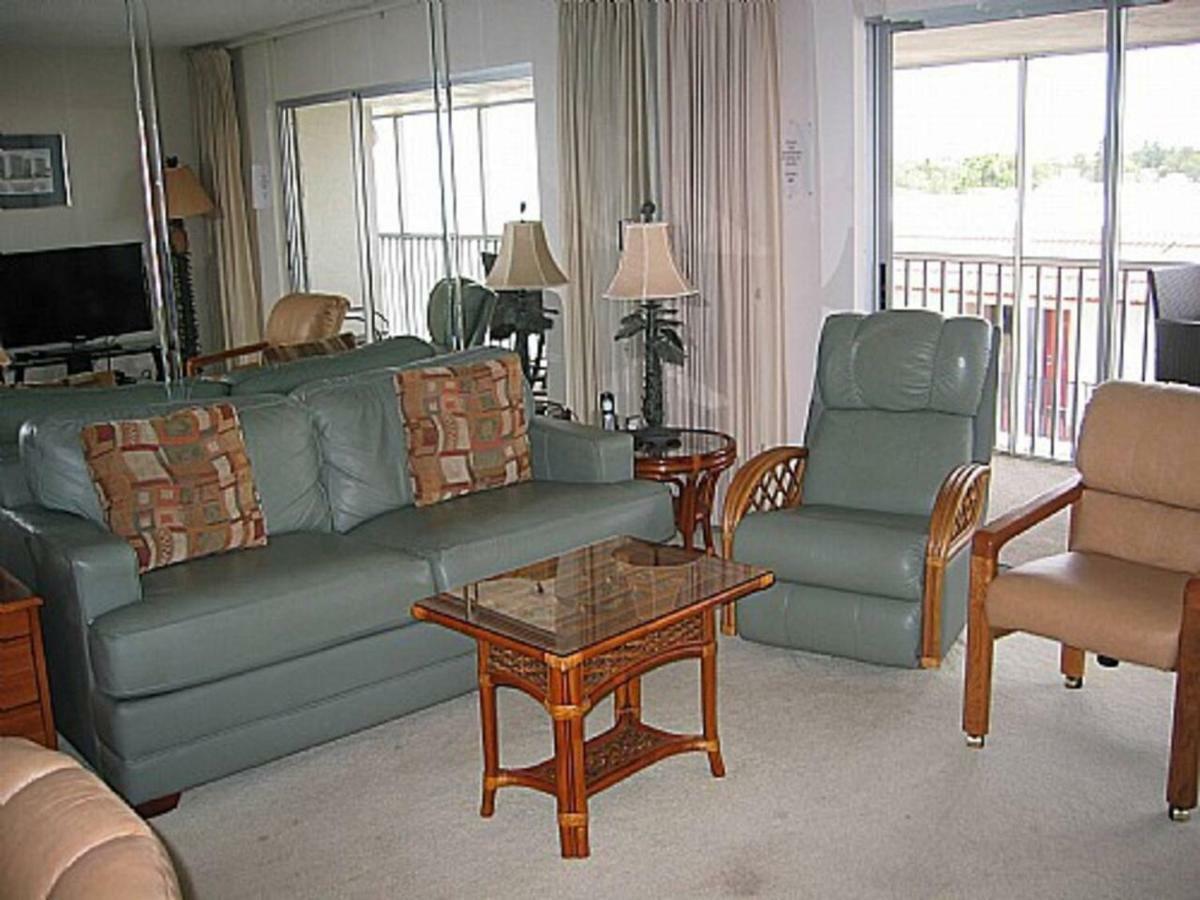 Apartment Beachfront Penthouse - Expansive Gulf View From Every Room! Wifi, Screened Lanai Siesta Key