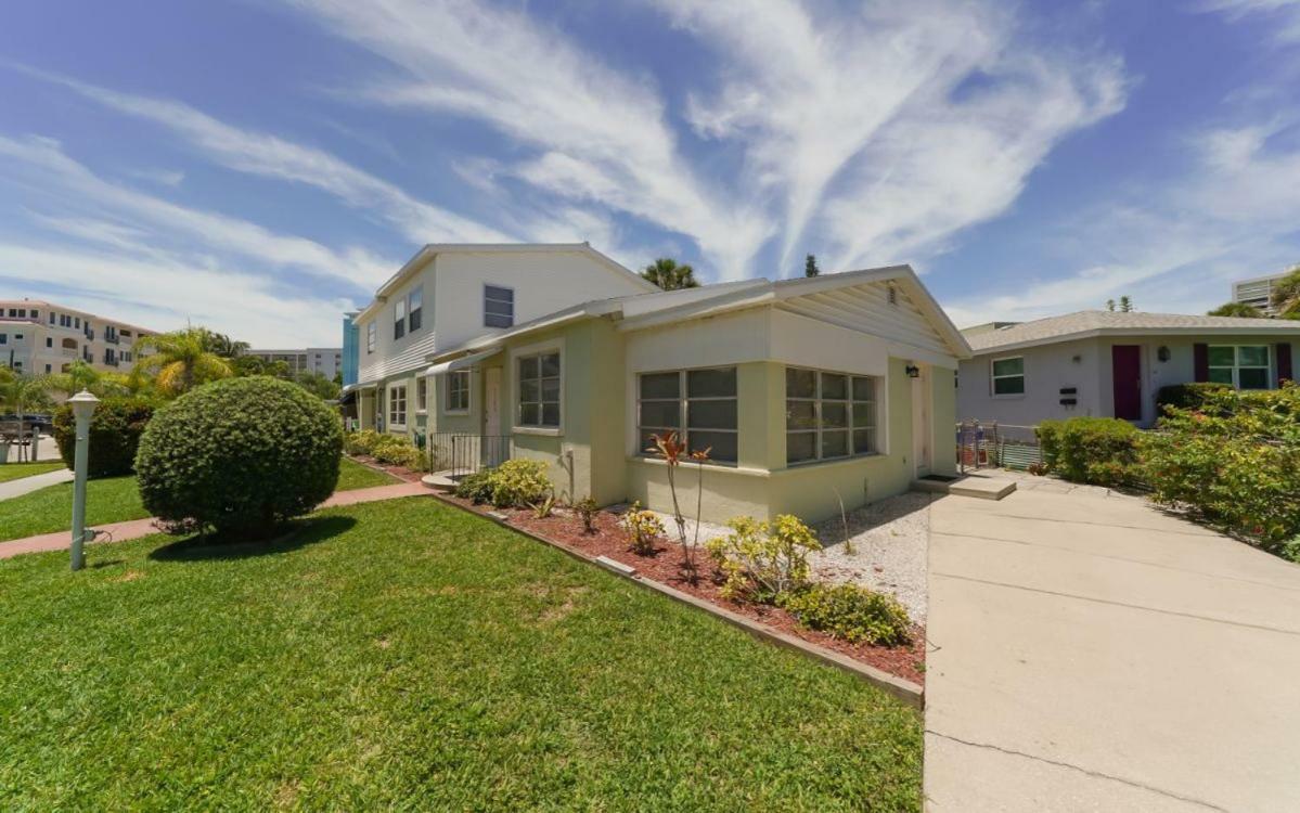Walk To The Or Village In Minutes! Holiday home *