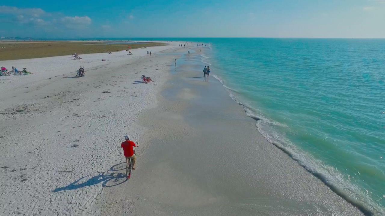 Beachpoint Apartment
