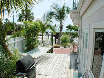 Beach Palms Of Village 2*