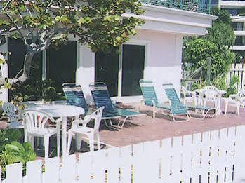 Beach Palms Of Village Hotel 2*