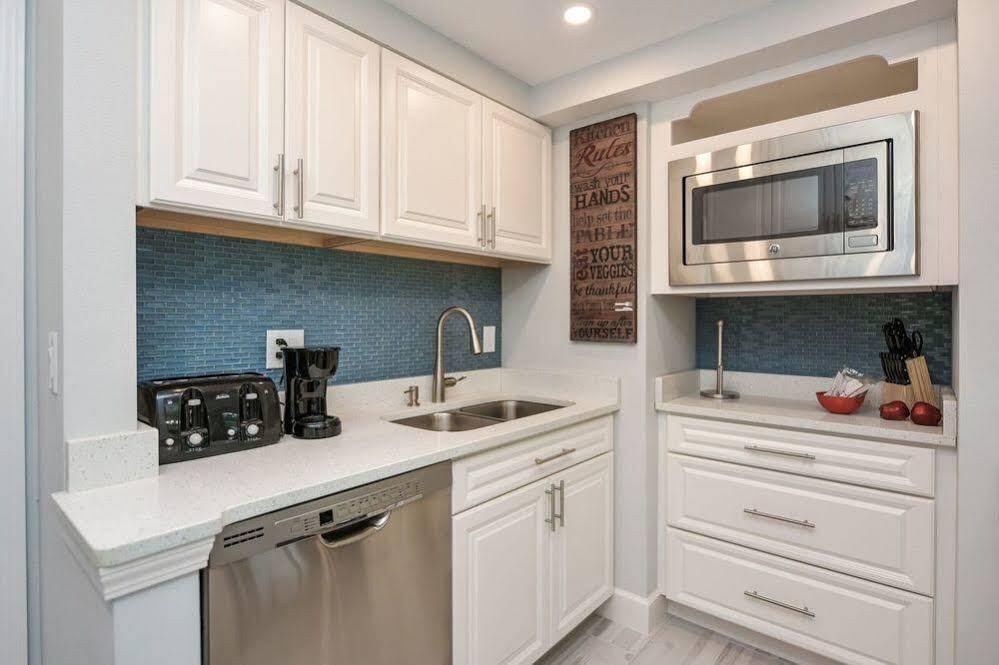 - 2 Bedroom - 3 Beds - 3 Bathroom Duplex With Heated Swimming Pool Apartment *