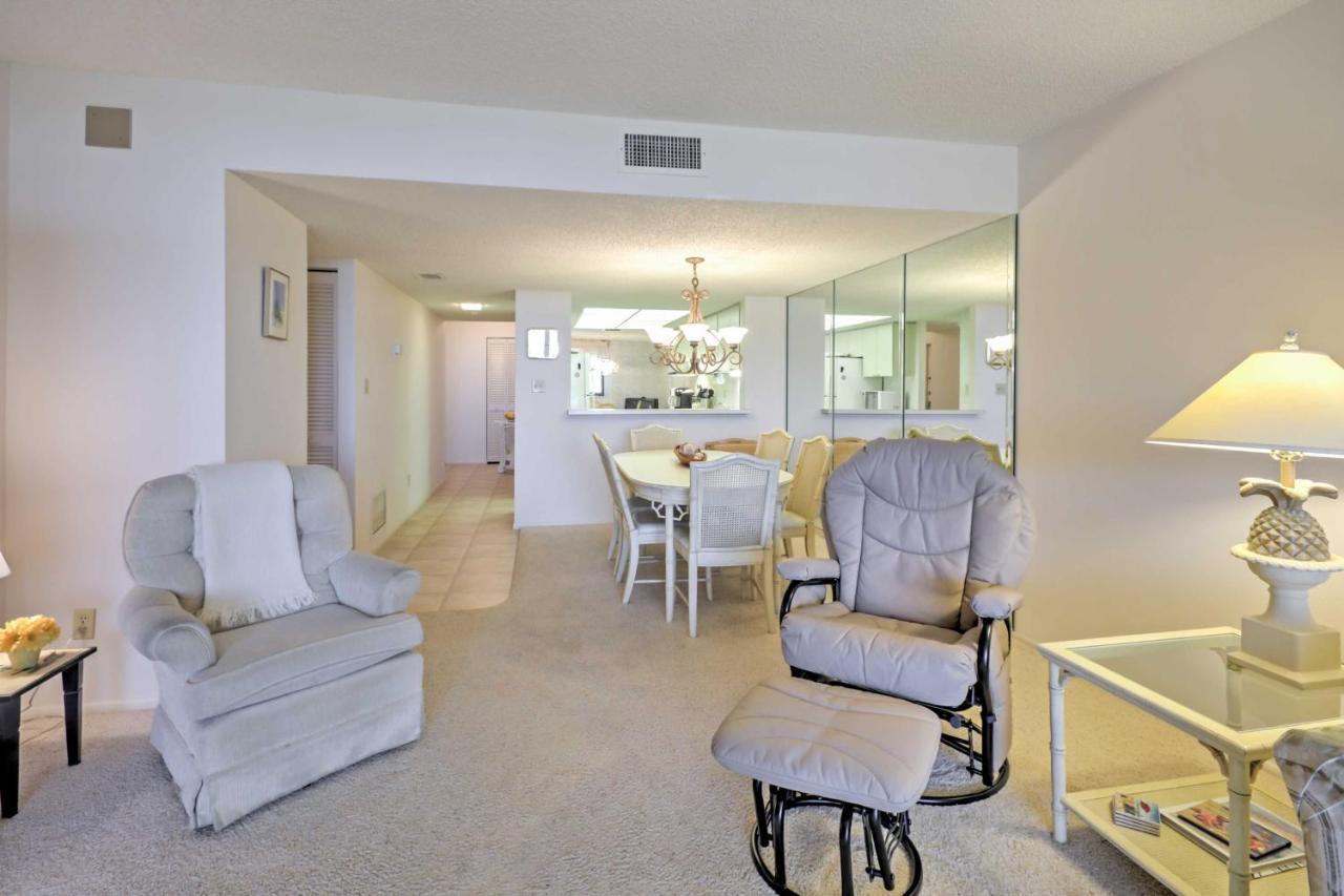 Beachfront Sarasota View! Apartment