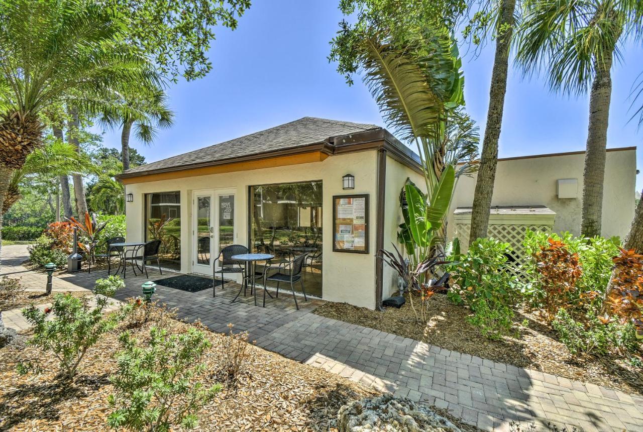 Amenities, Walk To Beach!