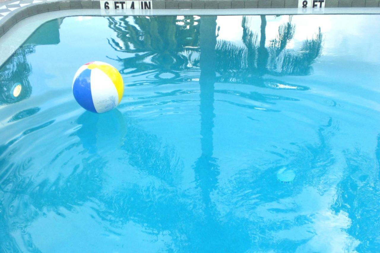 Conclare Beach Hotel 2*