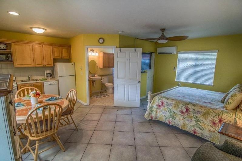 Conclare Beach 2* Siesta Key