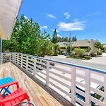 Banana Cabana By Beachside Management