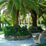 Tropical Beach Resorts - Sarasota