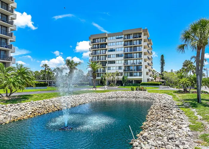 Our House At The Beach - West Tower